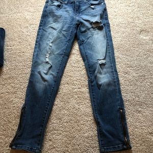 Like new Kancan Jeans!